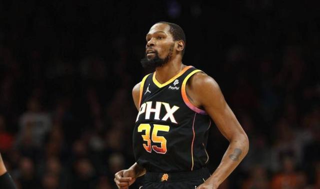 AYX-包含杜兰特连续十五场比赛得分超过出色防守，德国队挑战极限！的词条