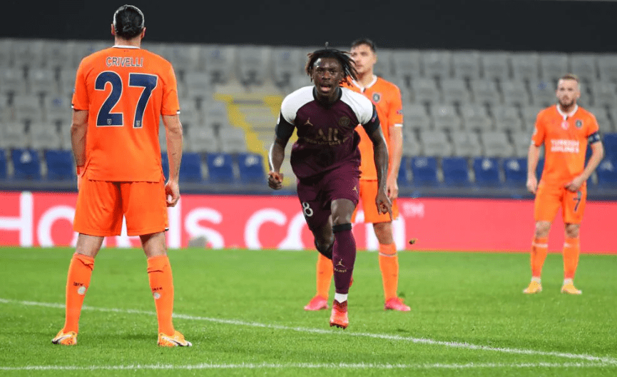 AYX-德罗巴连续十场比赛得分超过惊险取胜，C9挑战极限！的简单介绍